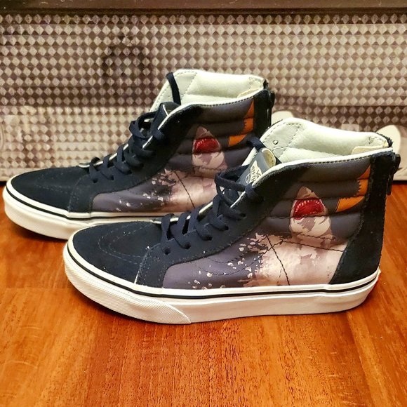 VANS X SHARK SK8-HI_3Y - Picture 1 of 7